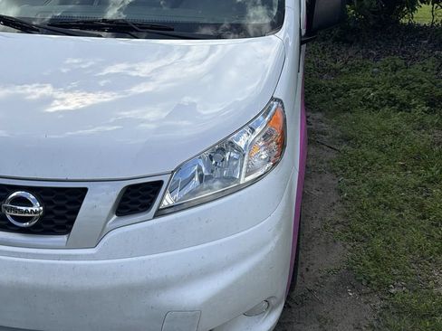 Used 2020 Nissan NV200 S FWD image 4