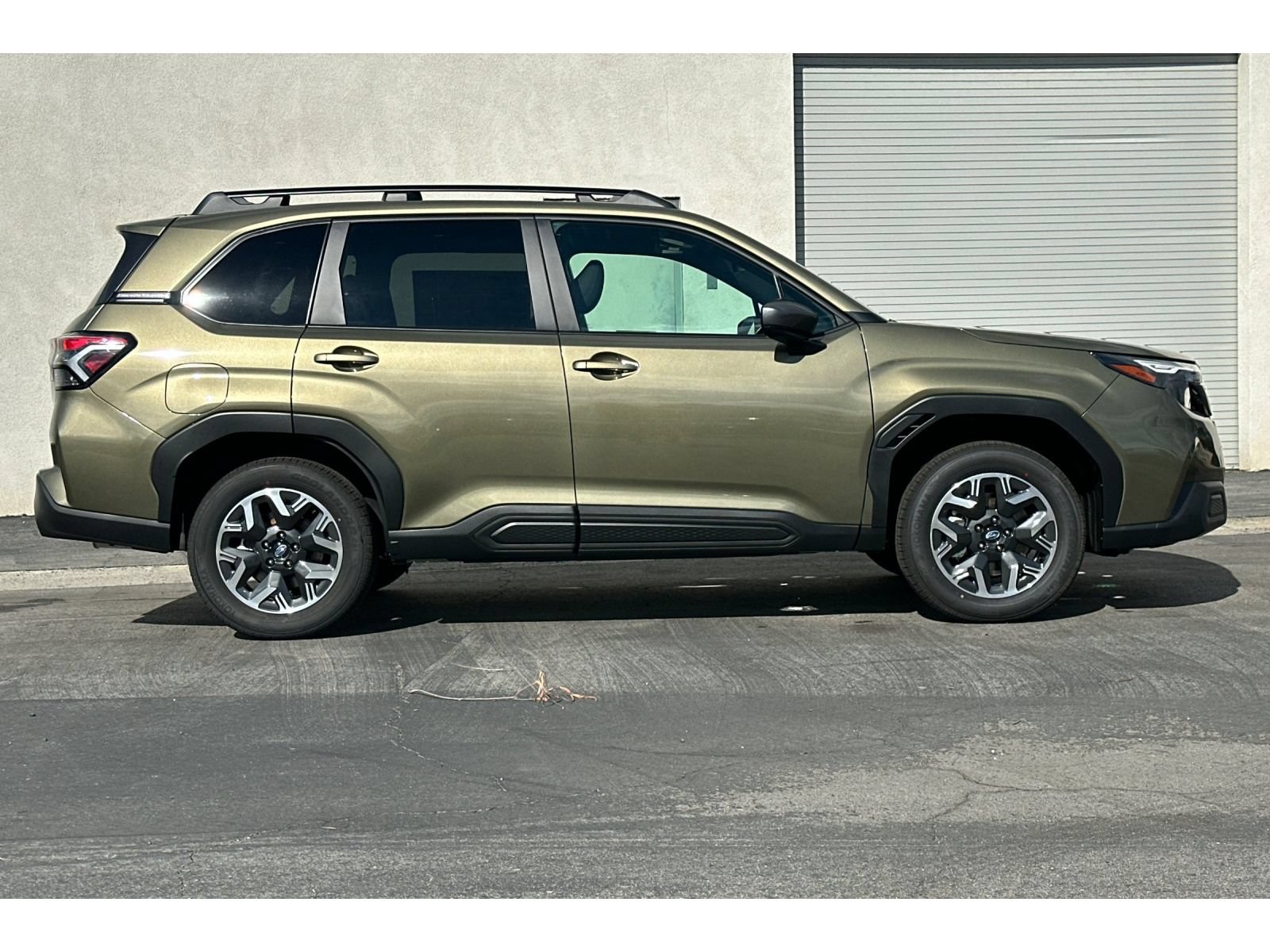 New 2026 Subaru Forester Premium AWD/4WD image 2
