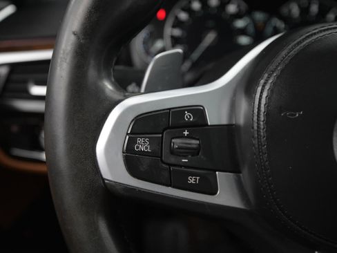 Used 2017 BMW 540i xDrive 540i xDrive Sedan image 38