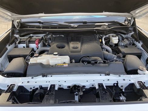 Used 2024 Toyota Tundra SR5 w/ SR5 Convenience Package image 26