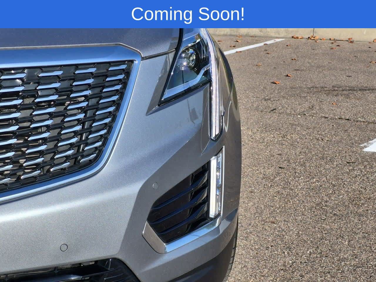 Used 2024 Cadillac XT5 Premium Luxury w/ LPO, Floor Liner Package AWD/4WD image 10