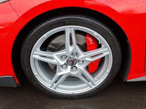 Used 2024 Chevrolet Corvette Stingray Coupe w/ Z51 Performance Package RWD image 9