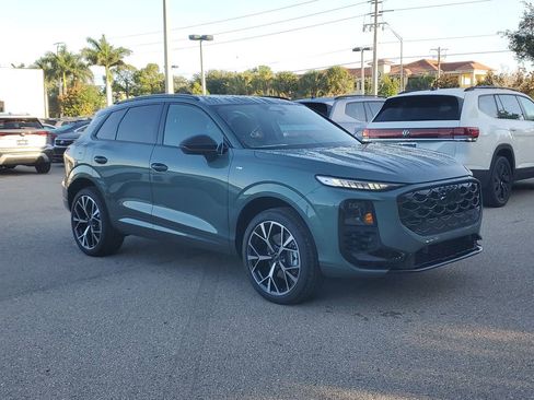 New 2026 Audi Q3 quattro 2.0T AWD/4WD image 2