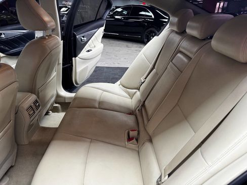 Used 2017 INFINITI Q50 Signature Edition w/ Cargo Package (L95) image 41