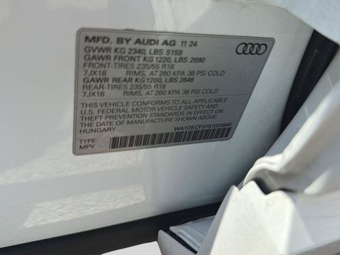 Used 2025 Audi Q3 2.0T Premium AWD/4WD image 26