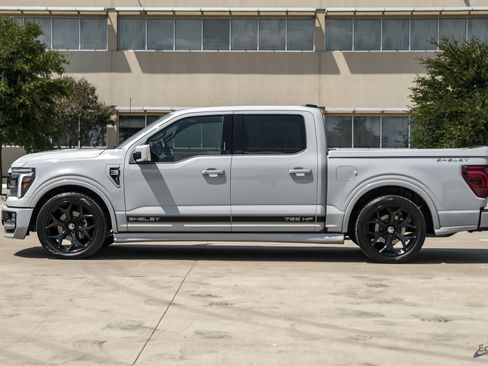 Used 2024 Ford F150 Lariat w/ Equipment Group 502A High AWD/4WD image 7