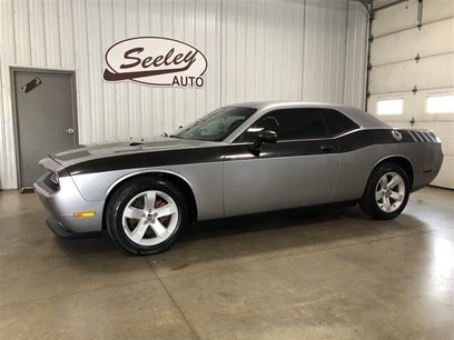 Used 2014 Dodge Challenger SXT
