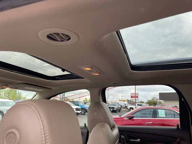 Used 2016 GMC Acadia Denali FWD image 29