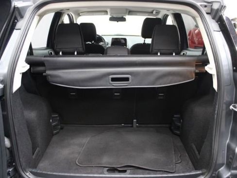 Used 2018 Ford EcoSport SE image 21