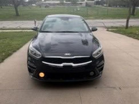 Used 2020 Kia Forte LXS image 3