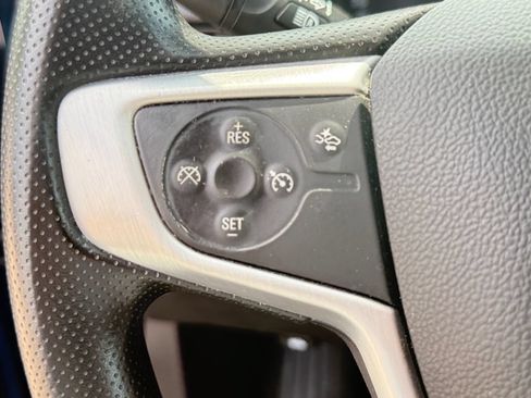 Used 2024 GMC Terrain SLE AWD/4WD image 15