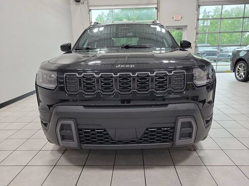 New 2026 Jeep Cherokee Laredo AWD/4WD image 2