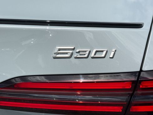 New 2027 BMW 530i w/ M Sport Package RWD image 11
