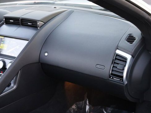 Used 2020 Jaguar F-TYPE Convertible image 40