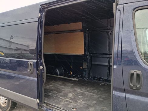 Used 2018 RAM ProMaster 2500 image 9