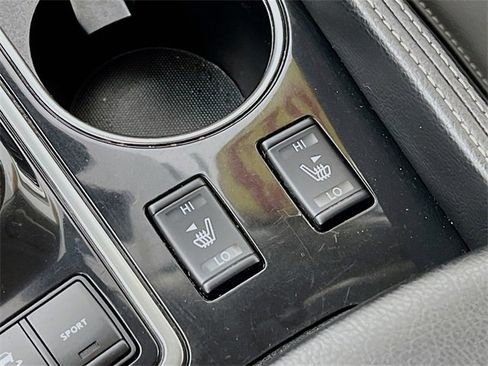 Used 2023 Nissan Maxima SV w/ Floor Mat Group image 22