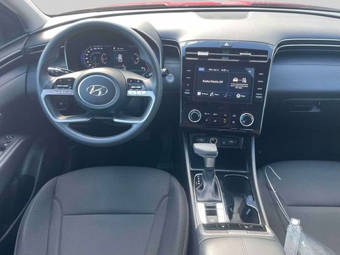 Certified 2023 Hyundai Tucson SEL AWD/4WD image 12