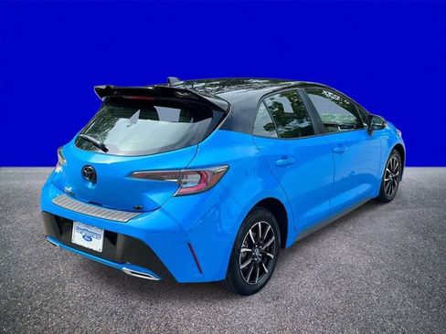 Used 2020 Toyota Corolla SE w/ SE Preferred Package FWD image 3