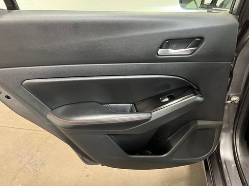 Used 2023 Nissan Altima 2.5 SR FWD image 16