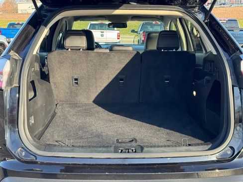 Used 2024 Ford Edge SEL image 4