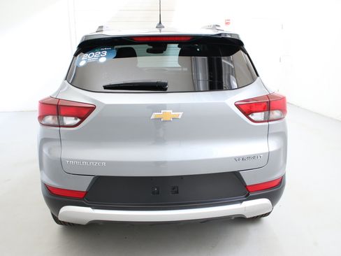 Certified 2023 Chevrolet TrailBlazer LT w/ Convenience Package FWD image 7