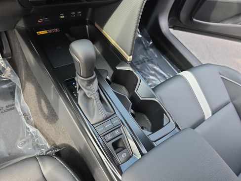 Used 2025 Toyota Camry SE w/ Multimedia Upgrade Package image 24