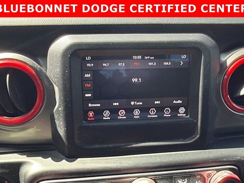 Used 2020 Jeep Wrangler Unlimited Sahara w/ LED Lighting Group AWD/4WD image 25