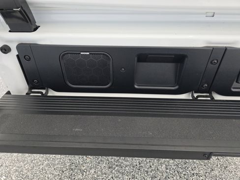 Used 2024 GMC Sierra 2500 AT4X image 29