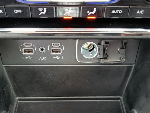 Used 2023 Jeep Grand Cherokee Laredo X image 25