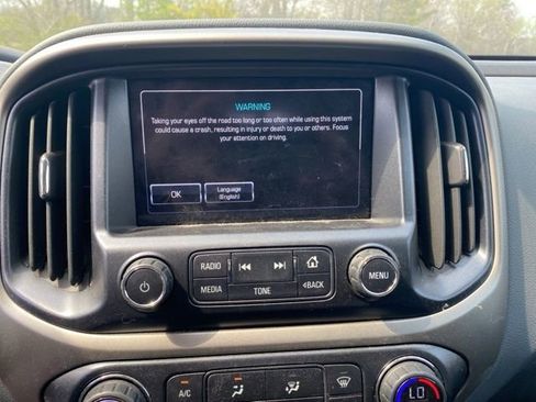 Used 2016 Chevrolet Colorado Z71 image 16