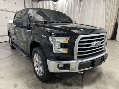 Used 2016 Ford F150 XLT w/ Equipment Group 302A Luxury AWD/4WD image 13