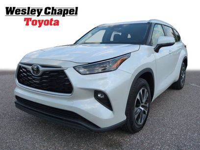 Used 2023 Toyota Highlander XLE