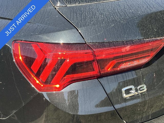 Used 2022 Audi Q3 2.0T Premium Plus AWD/4WD image 8