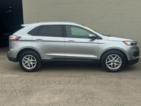 Used 2024 Ford Edge SEL w/ Convenience Package AWD/4WD image 8
