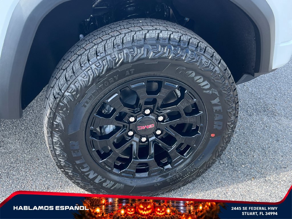 New 2026 GMC Canyon Elevation RWD image 21