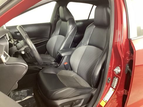 Used 2023 Toyota Corolla XSE FWD image 27