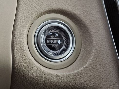 Used 2022 Mercedes-Benz GLC 300 GLC 300 image 22