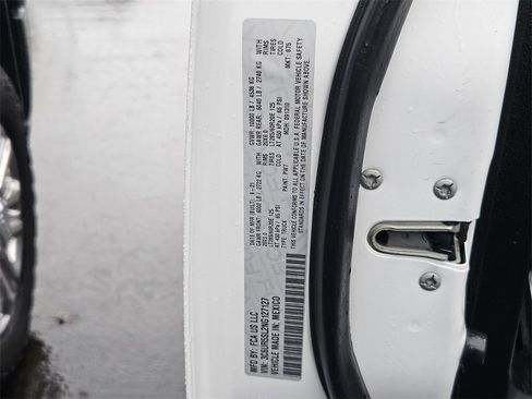 Certified 2022 RAM 2500 Limited image 37