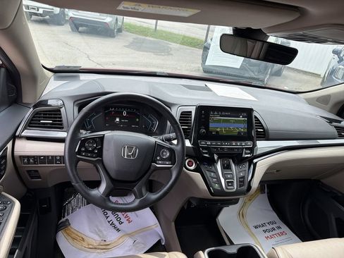 Used 2024 Honda Odyssey Elite image 15
