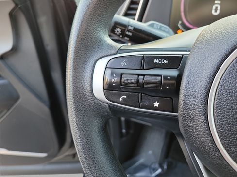 Used 2023 Kia Sportage LX FWD image 28