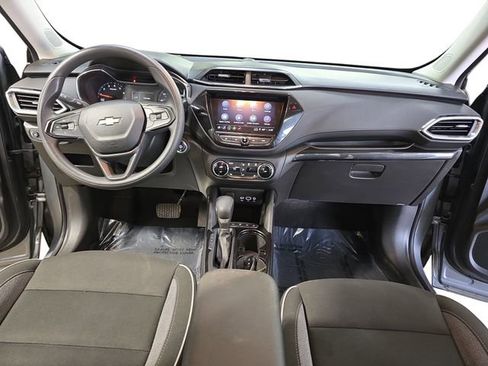 Used 2023 Chevrolet TrailBlazer LT w/ Convenience Package image 13