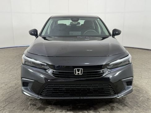 Used 2022 Honda Civic LX image 2