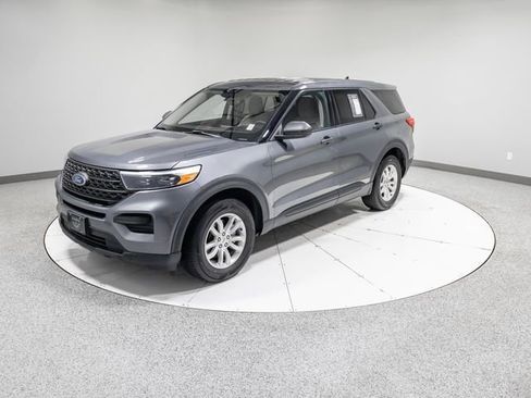 Used 2021 Ford Explorer 4WD w/ Class III Trailer Tow Package image 36