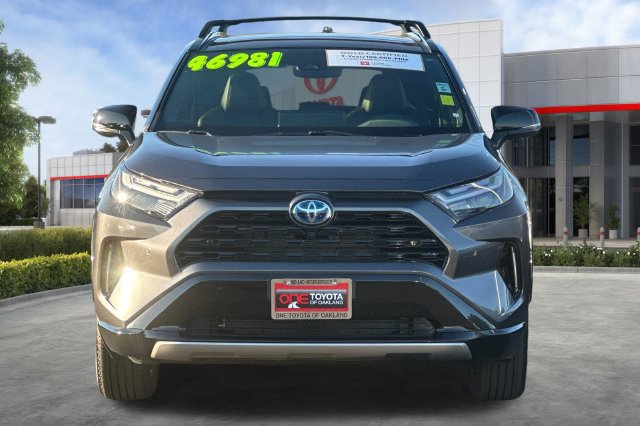 Certified 2024 Toyota RAV4 XSE w/ Advanced Technology Package AWD/4WD image 11