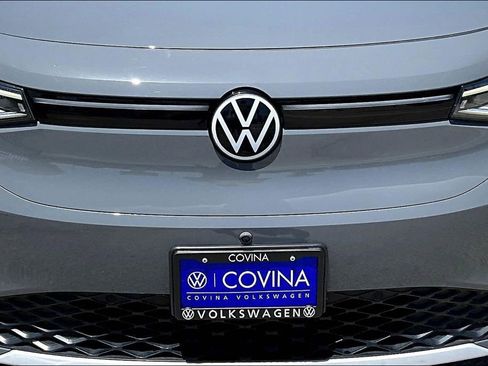 Used 2023 Volkswagen ID.4 Pro S Plus RWD image 32