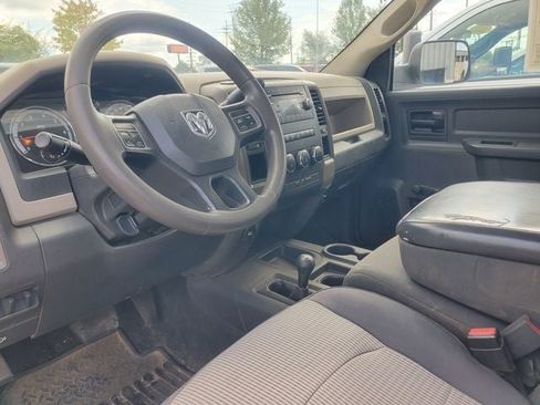 Used 2012 RAM 2500 ST w/ Chrome Appearance Group AWD/4WD image 8