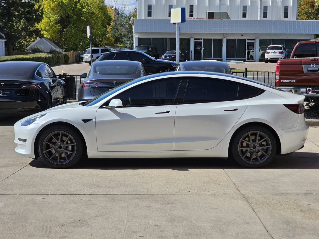 Used 2021 Tesla Model 3 Standard Range Plus RWD image 14