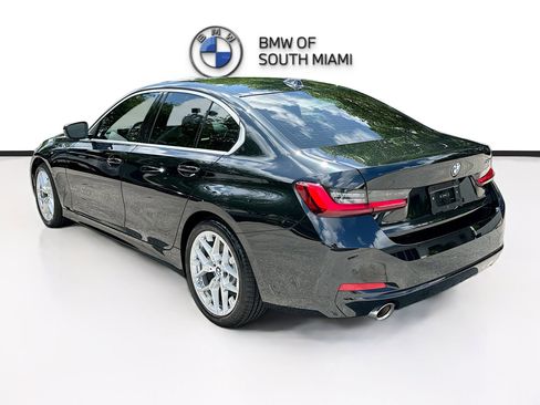 Certified 2025 BMW 330i Sedan RWD image 5