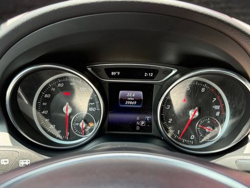 Used 2019 Mercedes-Benz GLA 250 4MATIC image 14