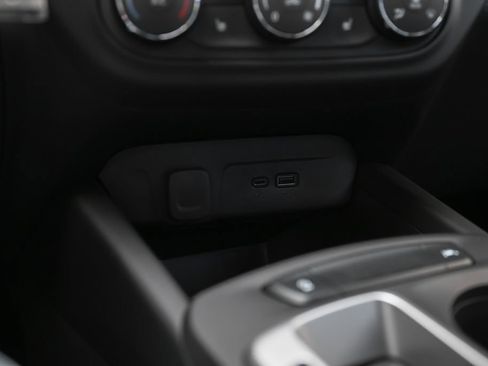 New 2026 Chevrolet Trax RS image 25